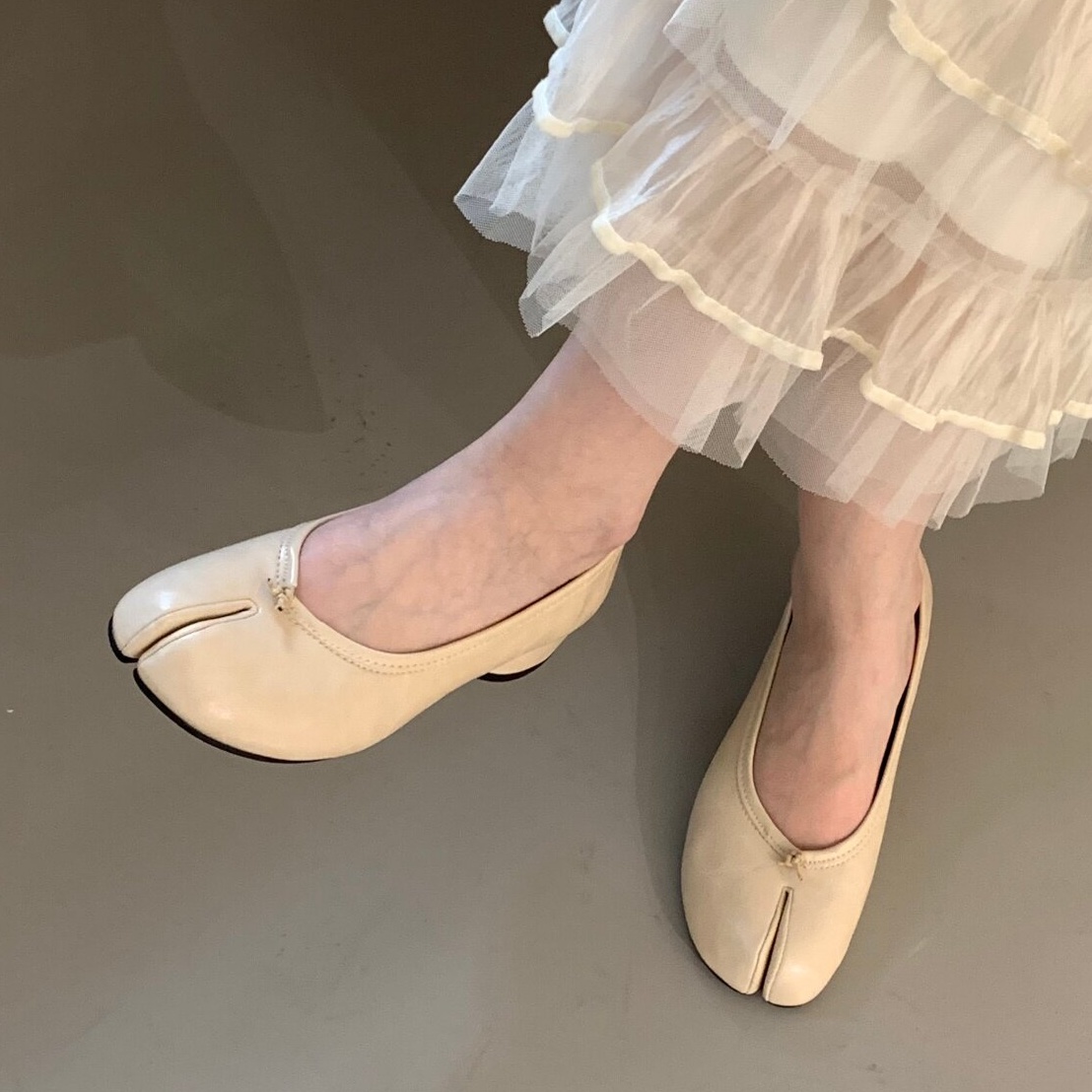 Bailamos Women Low Heel Split  – Shoes For Women Flats recenzja i cena
