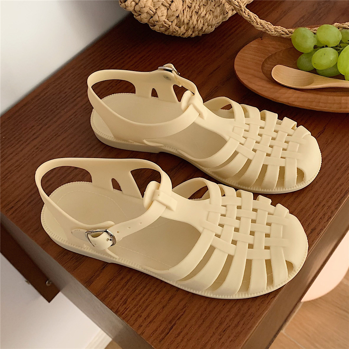 XIXITIAO Vintage Hollow Woven  – Jelly Sandal Women recenzja i cena
