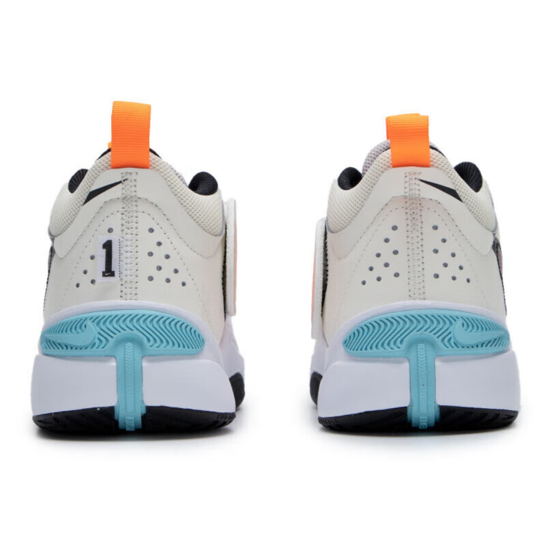 Nike's New Model of Strong Gri – Women Shoes Must Have recenzja i cena