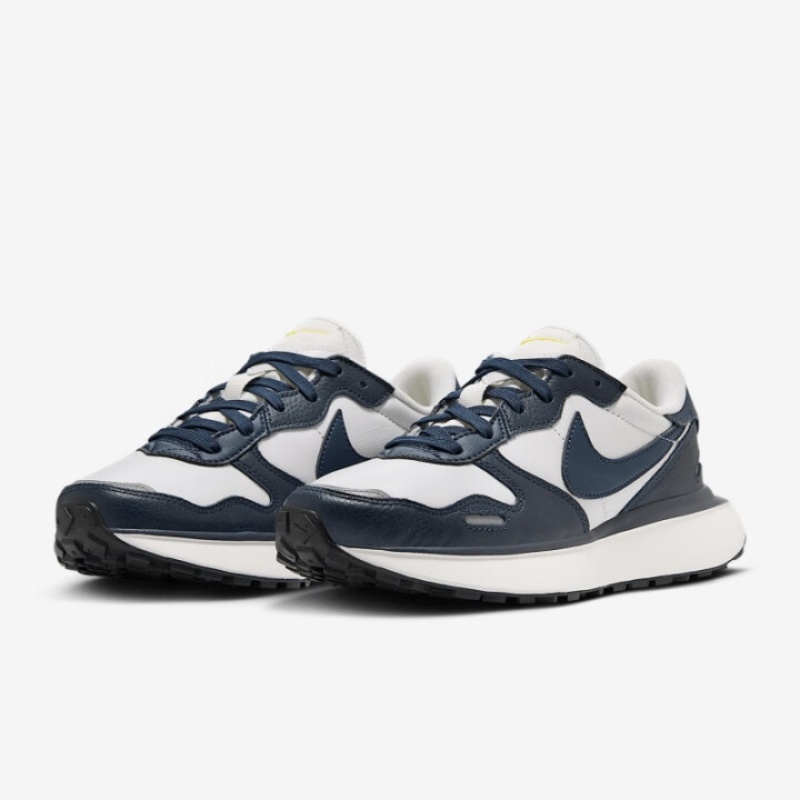 Nike Retro-Style Waffle Shoes  – Women Shoes Must Have recenzja i cena