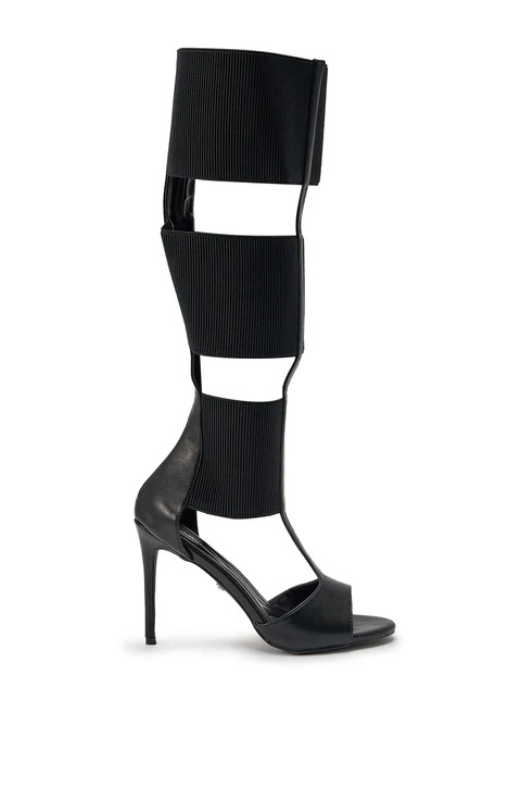 Black Wide Square Leather Plai – High Knee Heel Boots recenzja i cena