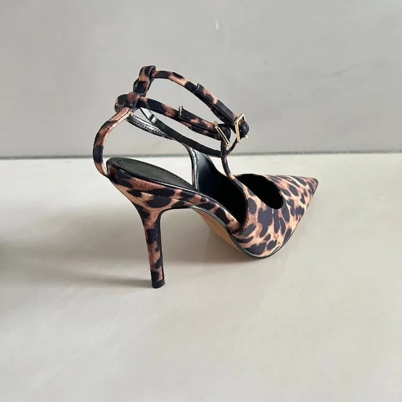 Leopard Print Pointed Toe Offi – Women Shoes Zara recenzja i cena